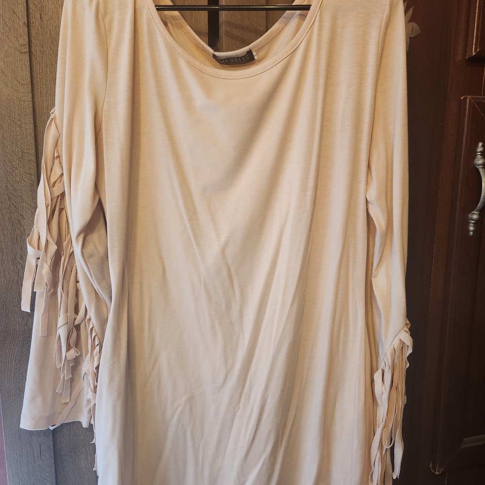 Elegant Cream Fringe Sleeve Top